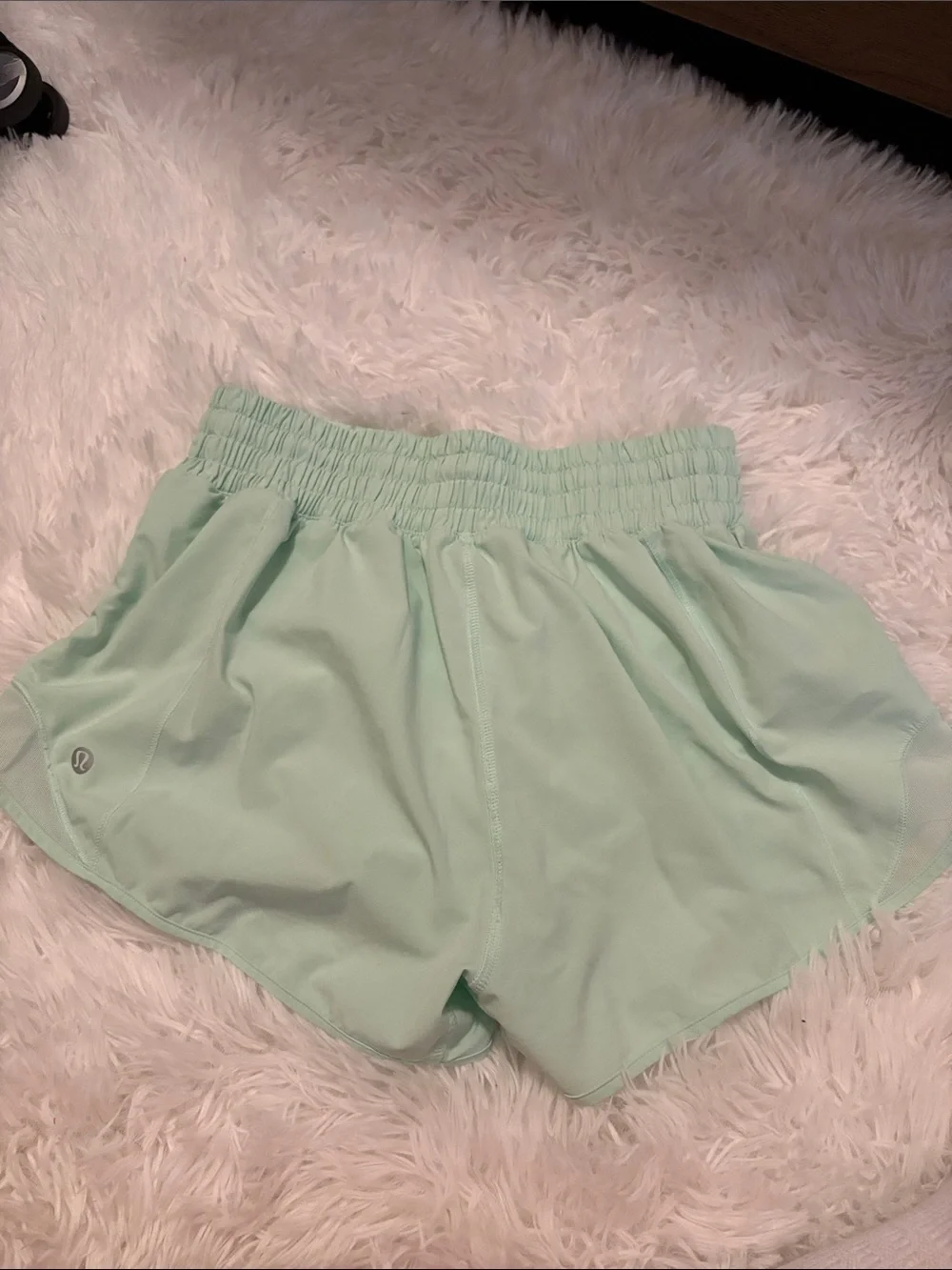 Lululemon Women’s Mint Green Hotty Hot Shorts, Inseam: 2.5 inch